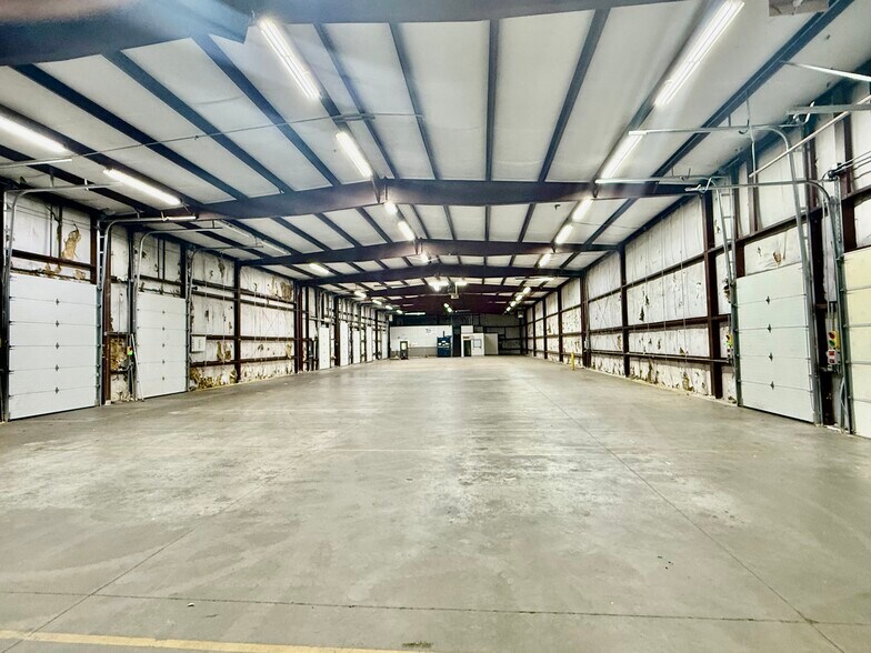 7871 Schillinger Park, Mobile, AL à vendre - Photo de l’immeuble – Image 3 sur 11