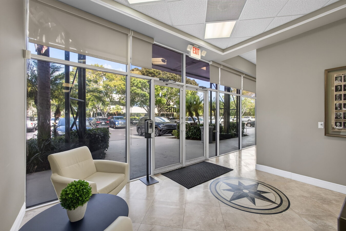 2151 S Alternate A1A Hwy, Jupiter, FL 33477 - Lot 1100 - - Photo intérieure - Image 2 of 57