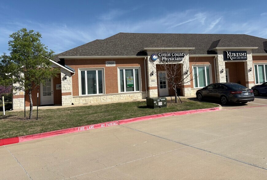 5860 Collin McKinney Pky, McKinney, TX à vendre - Photo de l’immeuble – Image 1 sur 5
