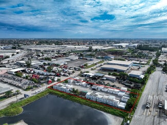 Plus de détails pour 9140 NW 96 St, Medley, FL - Terrain à louer