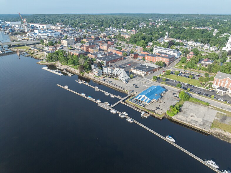 119 Commercial St, Bath, ME à vendre - Photo de l’immeuble – Image 1 sur 17