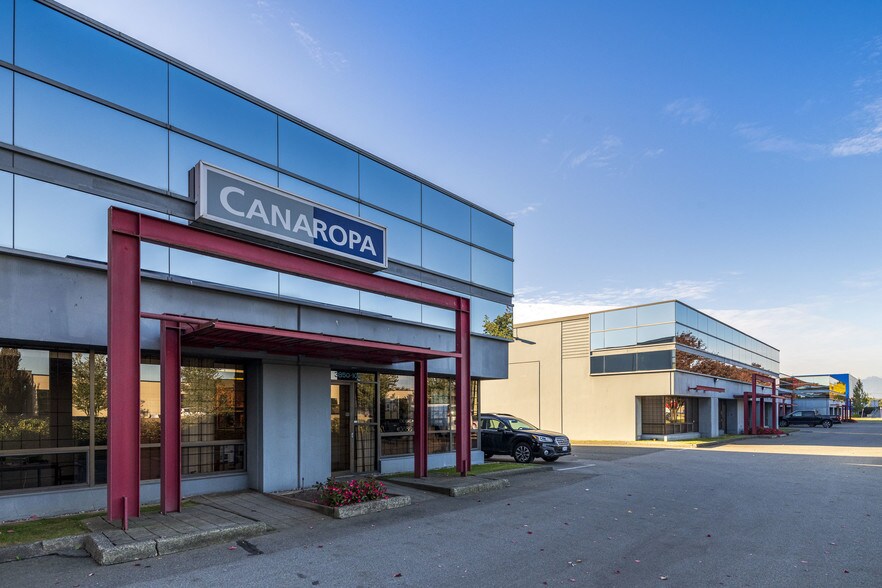 3850 Jacombs Rd, Richmond, BC à louer - Photo de l’immeuble – Image 3 sur 4