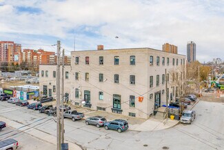 Plus de détails pour 87 Wade Ave, Toronto, ON - Bureau à louer