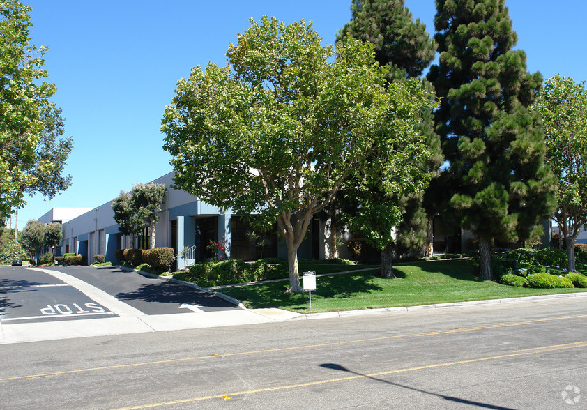 1932 Eastman Ave, Ventura, CA à louer - Photo de l’immeuble – Image 2 sur 3