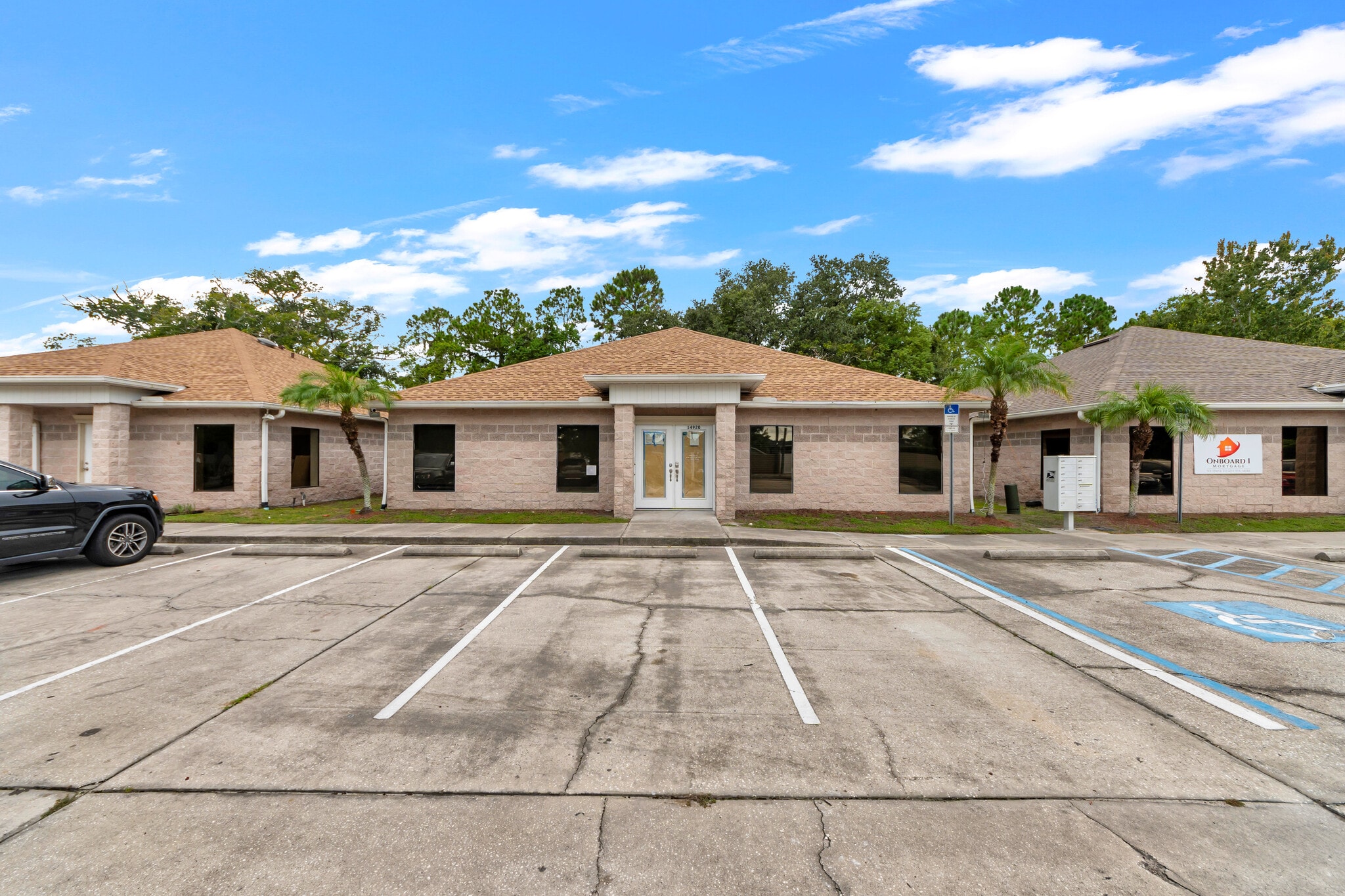 14920 Casey Rd, Northdale, FL à louer Photo intérieure– Image 1 sur 15