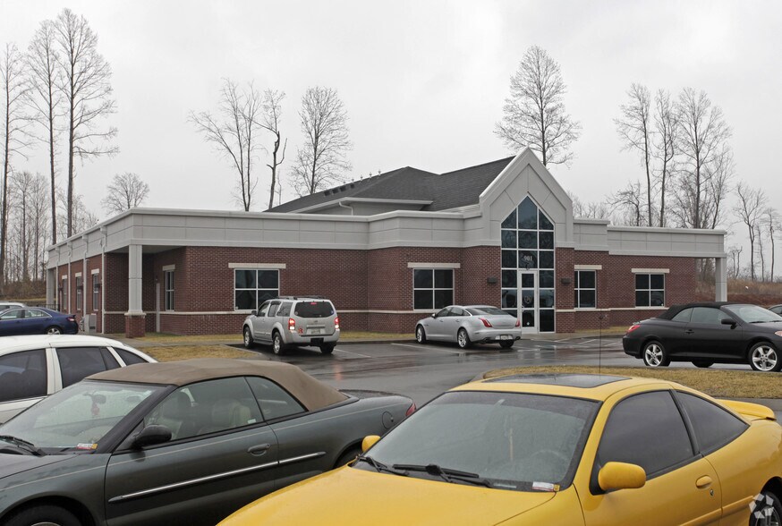 901 Professional Park Dr, Clarksville, TN à louer - Photo principale – Image 1 sur 8