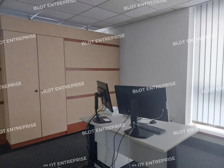 Bureau dans Quimper à louer - Photo intérieure – Image 3 sur 7