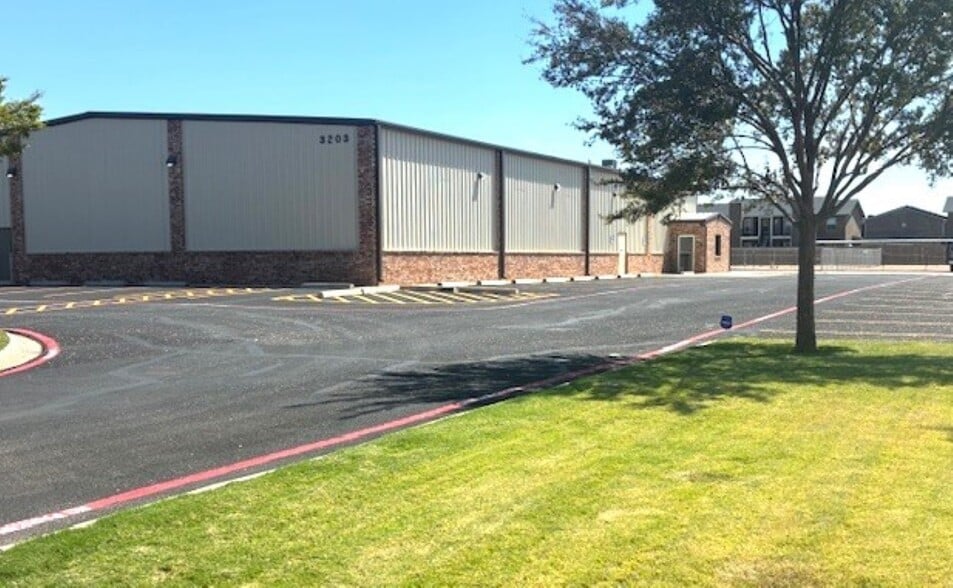 3203 SW 58th Ave (East), Amarillo, TX à louer - Photo de l’immeuble – Image 2 sur 17