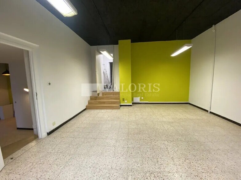 Local commercial dans Lyon à louer - Photo de l’immeuble – Image 3 sur 9