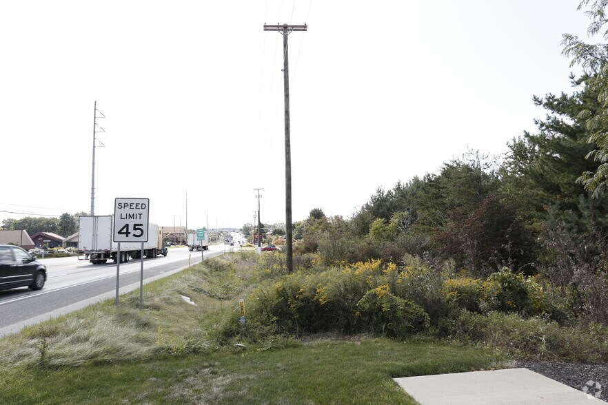 Perry Hwy, Cranberry Township, PA à vendre - Photo de l’immeuble – Image 2 sur 5