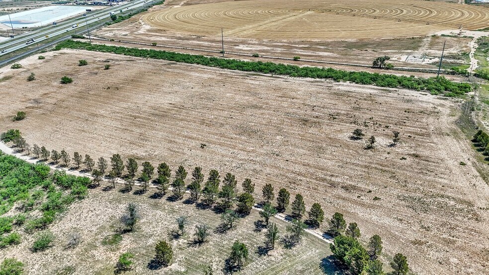 E IH-20, Midland, TX à vendre - Photo de l’immeuble – Image 3 sur 6