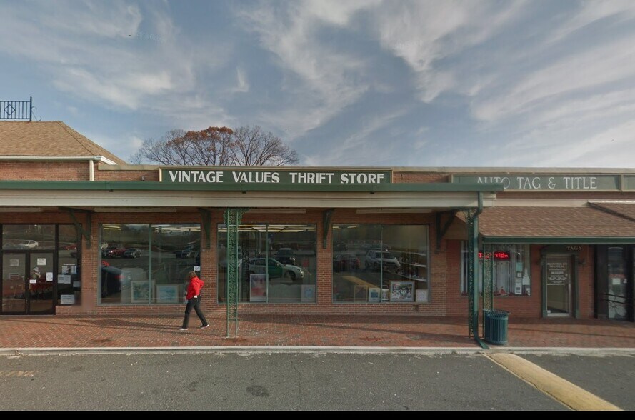 20-50 Solomons Island Rd, Prince Frederick, MD à louer - Photo de l’immeuble – Image 2 sur 4