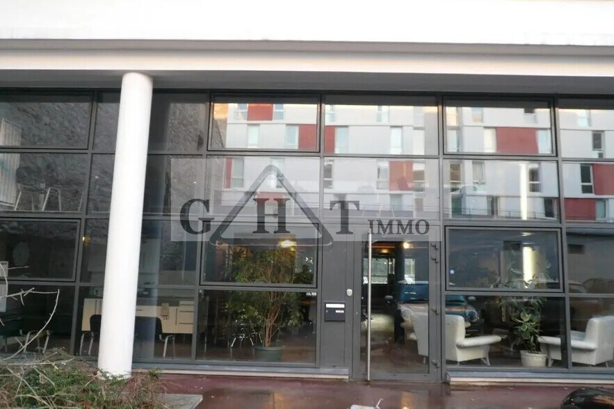Bureau dans Ivry-sur-Seine à louer - Photo de l’immeuble – Image 1 sur 11