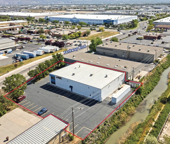 3131 W Parkway Blvd, West Valley, UT à vendre - Photo de l’immeuble – Image 2 sur 4