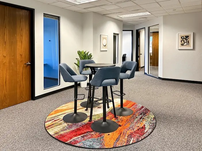 6760 Corporate Dr, Colorado Springs, CO à louer Photo de l’immeuble– Image 1 sur 8