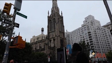 67 E 11th St, New York, NY à louer - Vidéo sur l’annonce professionnelle