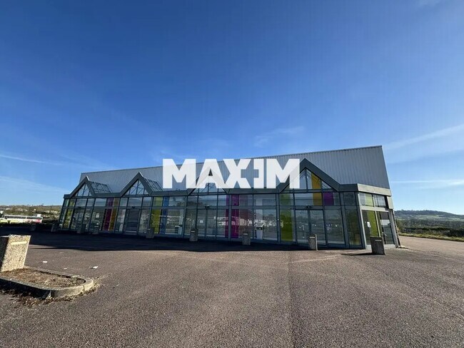 Plus de détails pour Local commercial à vendre