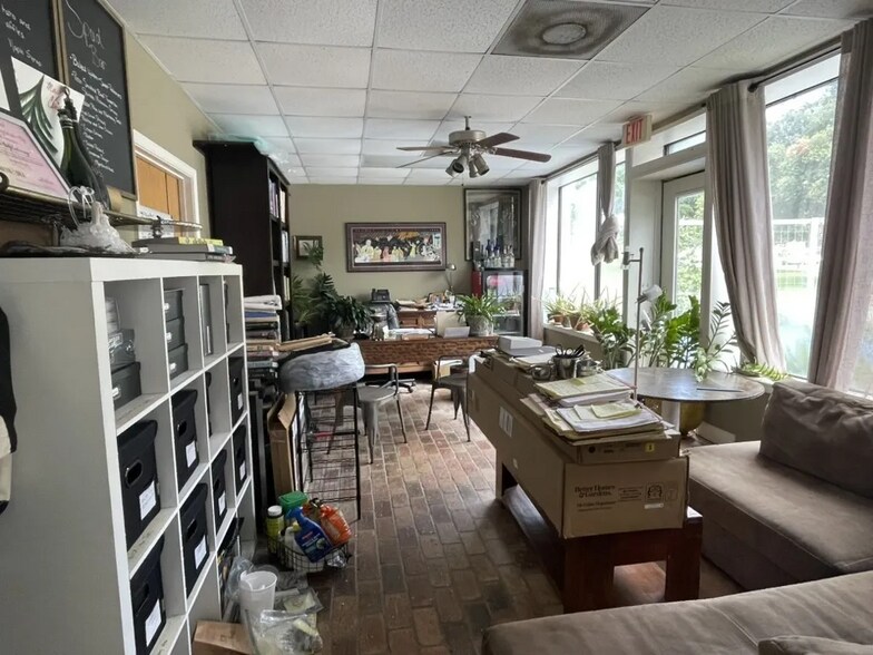 214 Intendencia St, Pensacola, FL à louer - Photo intérieure – Image 2 sur 15