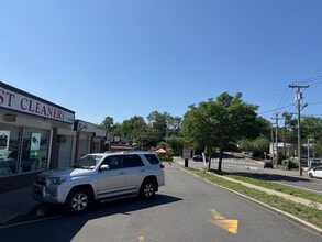 409-419 Lake Ave, Nesconset, NY à louer Photo de l’immeuble– Image 2 sur 4