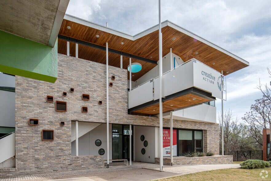 2921 E 17th St, Austin, TX à vendre - Photo de l’immeuble – Image 3 sur 26