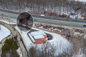 649 Captain Neville Dr, Waterbury, CT - Vue aérienne  vue de carte - Image1