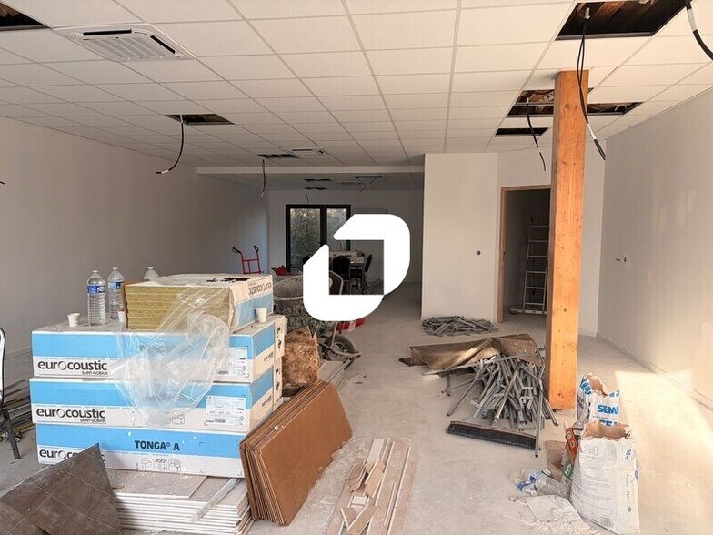 Local commercial dans Mérignac à louer - Photo intérieure – Image 1 sur 9