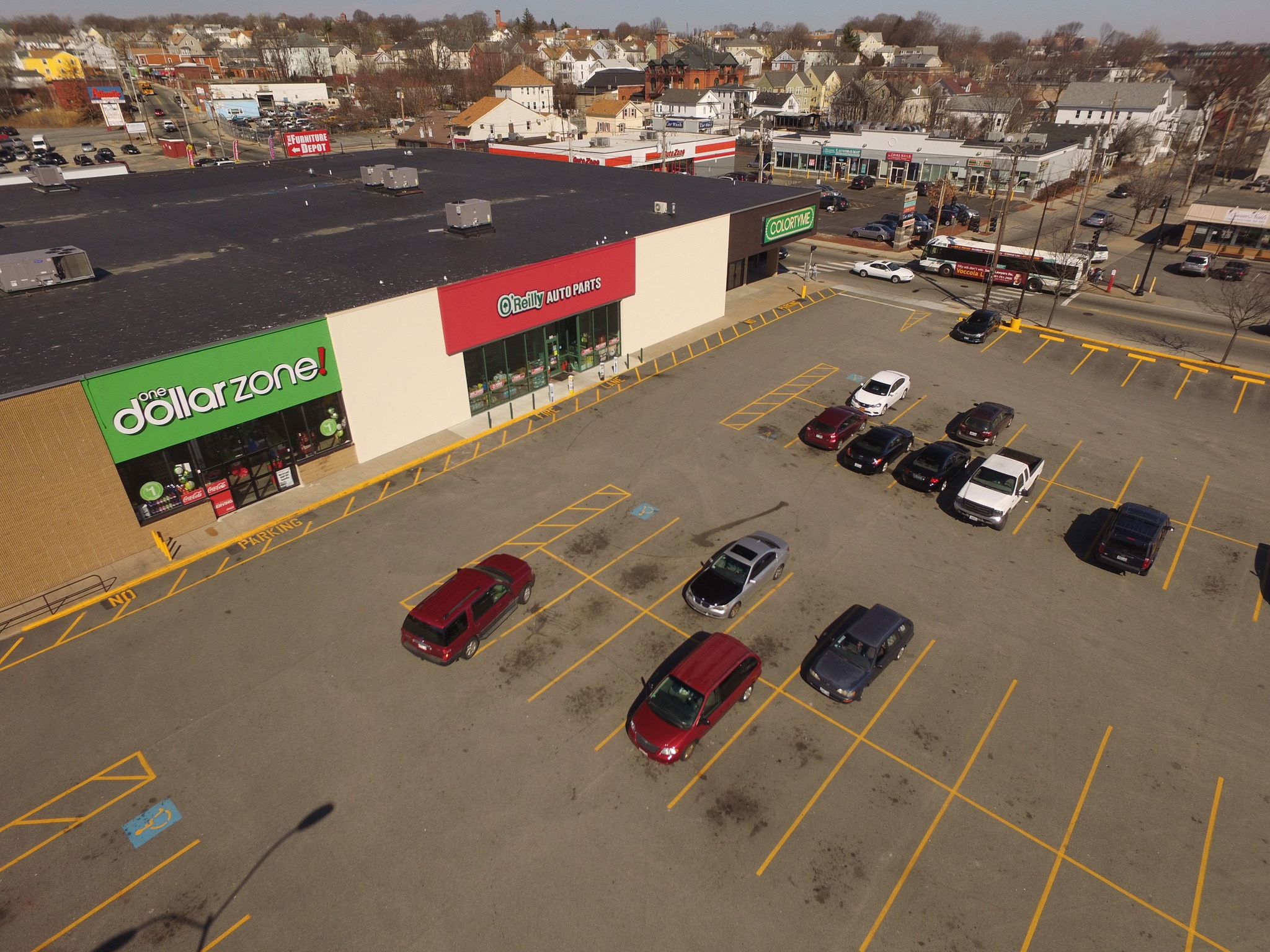 80 Manton Ave, Providence, RI à louer Photo principale– Image 1 sur 14