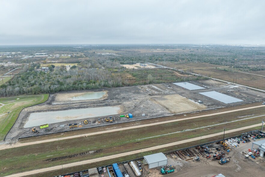 15902 Beamer Rd, Friendswood, TX à vendre - Photo de la construction – Image 3 sur 7