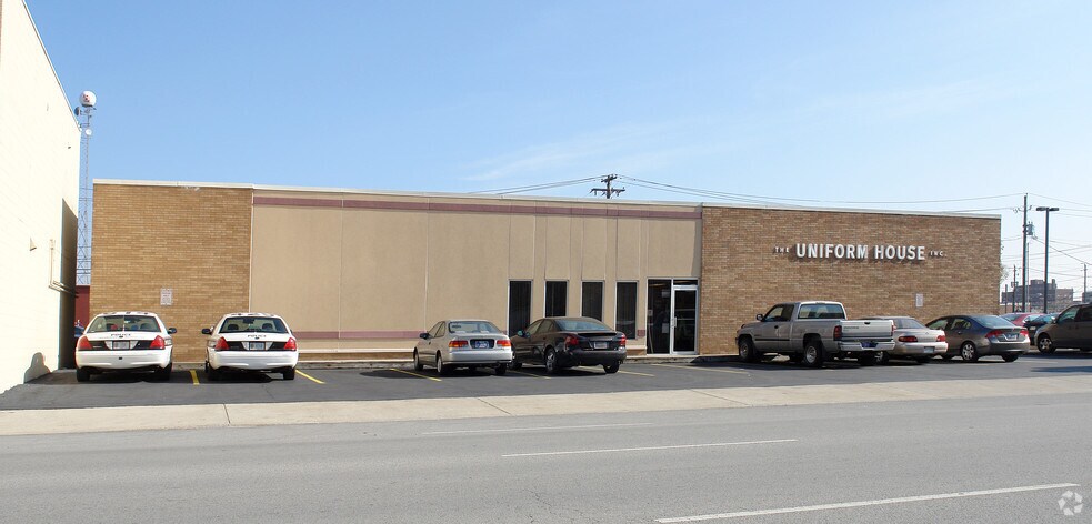 1927 N Capitol Ave, Indianapolis, IN à vendre - Photo de l’immeuble – Image 2 sur 3