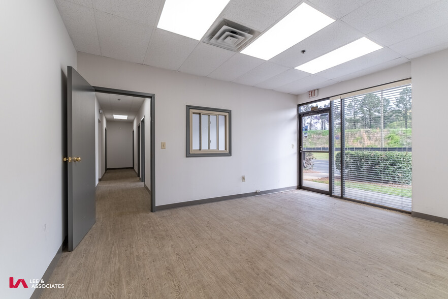 4938 S Atlanta Rd SE, Atlanta, GA à louer - Photo de l’immeuble – Image 2 sur 19