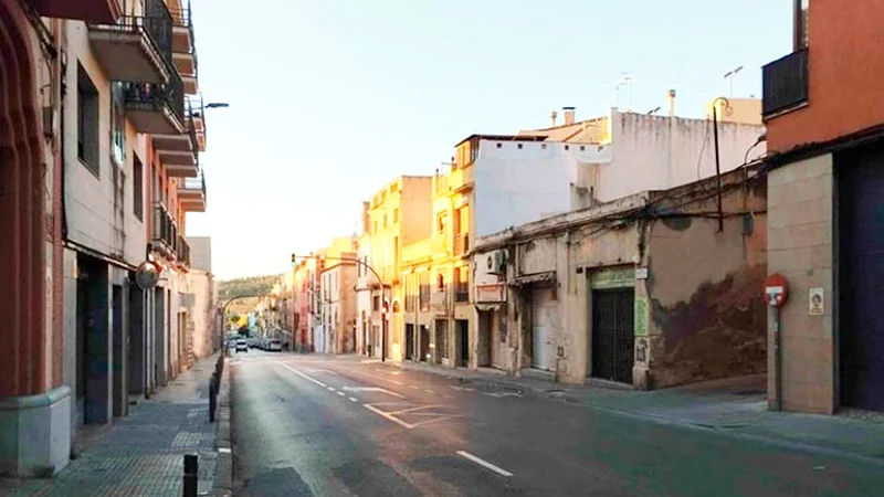 Carrer Hermenegild Clascar, Vilafranca del Penedès, Barcelona à vendre - Photo de l’immeuble – Image 2 sur 3