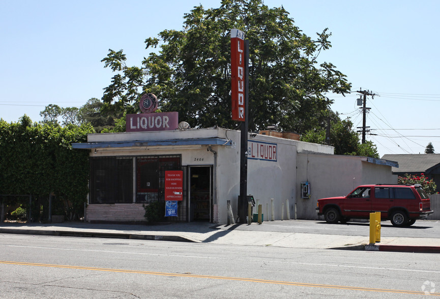2402 Mountain View Rd, South El Monte, CA à louer - Photo principale – Image 1 sur 2