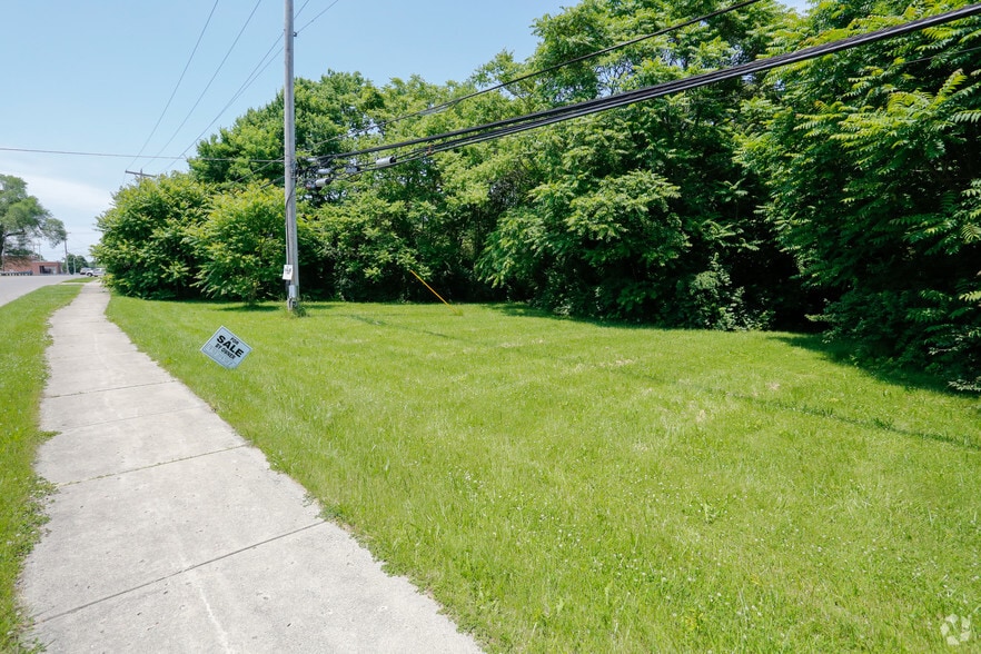 649 E Staunton Rd, Troy, OH à vendre - Photo de l’immeuble – Image 3 sur 4