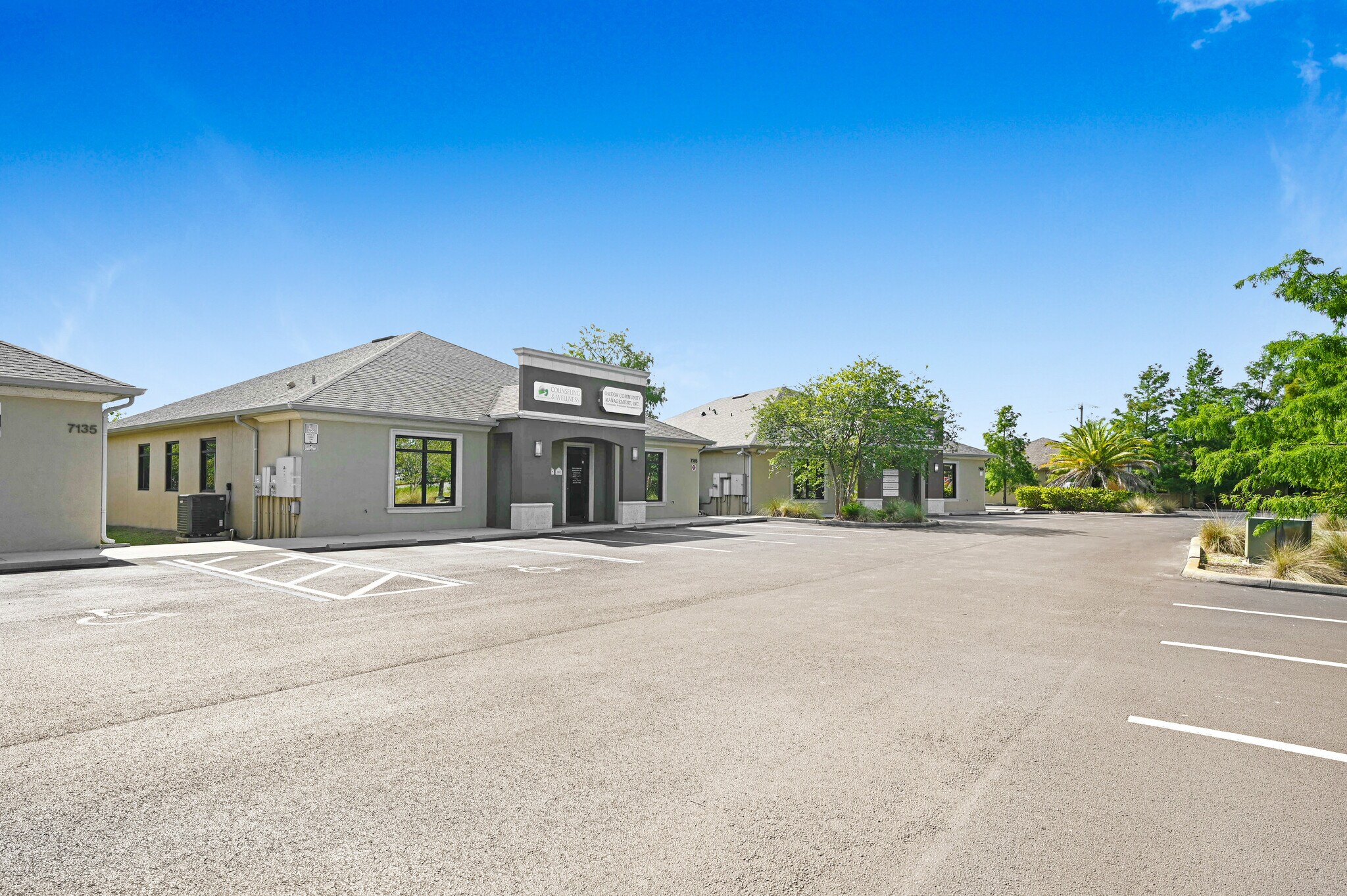 7145 Turner Rd, Rockledge, FL à vendre Photo principale– Image 1 sur 55