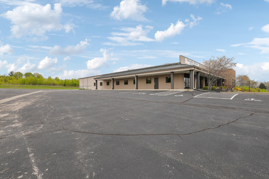 60 Overbrook Dr, Monroe, OH à louer - Photo de l’immeuble – Image 2 sur 35
