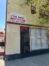 1412 W Florence Ave, Los Angeles, CA à louer Photo intérieure– Image 2 sur 7