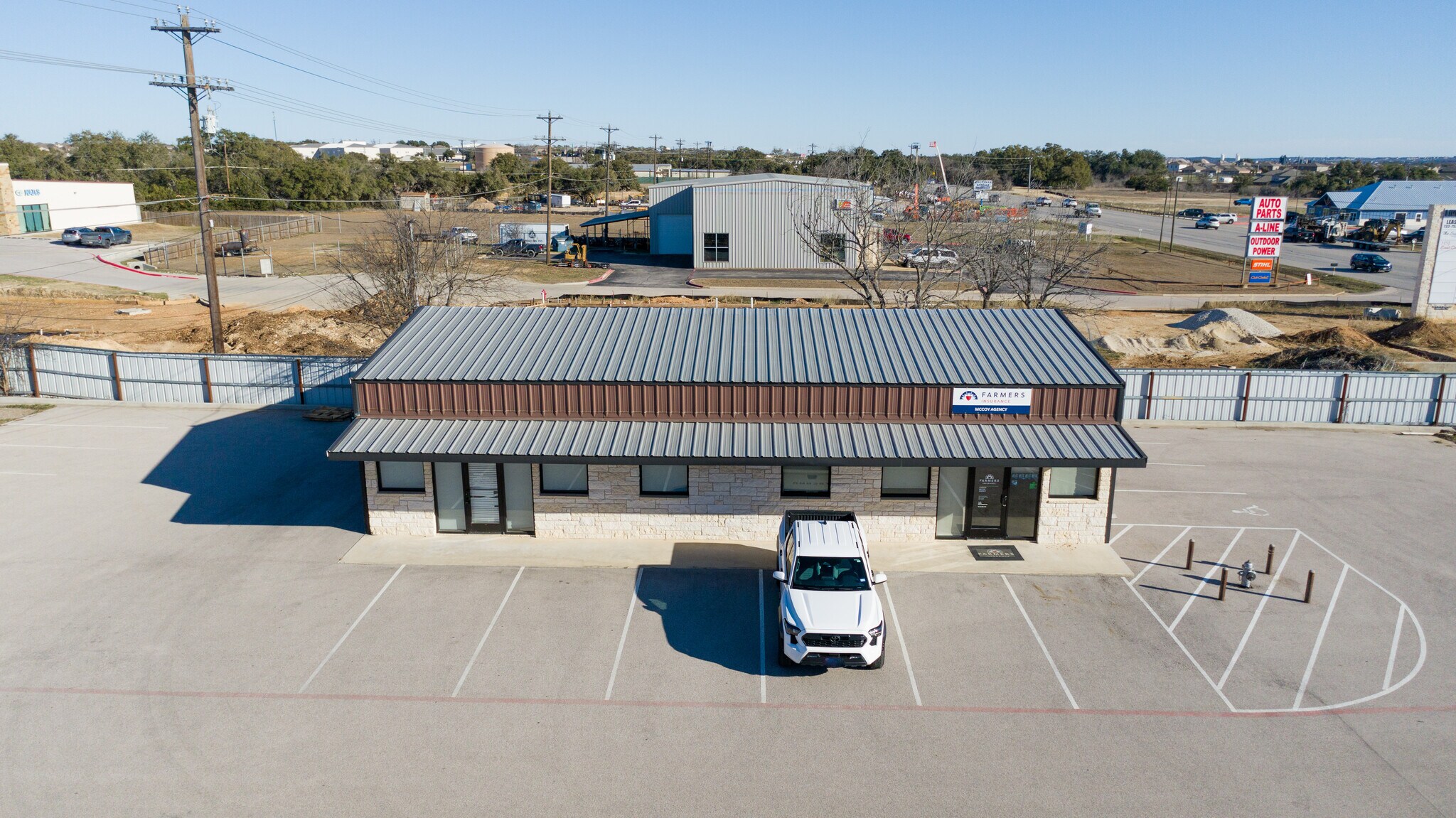 12780 W State Highway 29, Liberty Hill, TX à louer Photo de l’immeuble– Image 1 sur 4