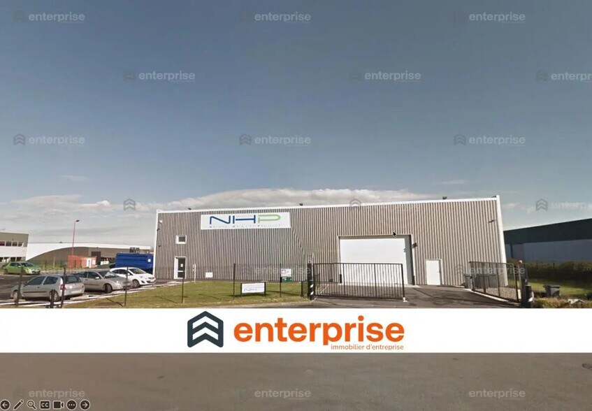 Local d’activités dans Ennevelin à louer - Photo de l’immeuble – Image 1 sur 1