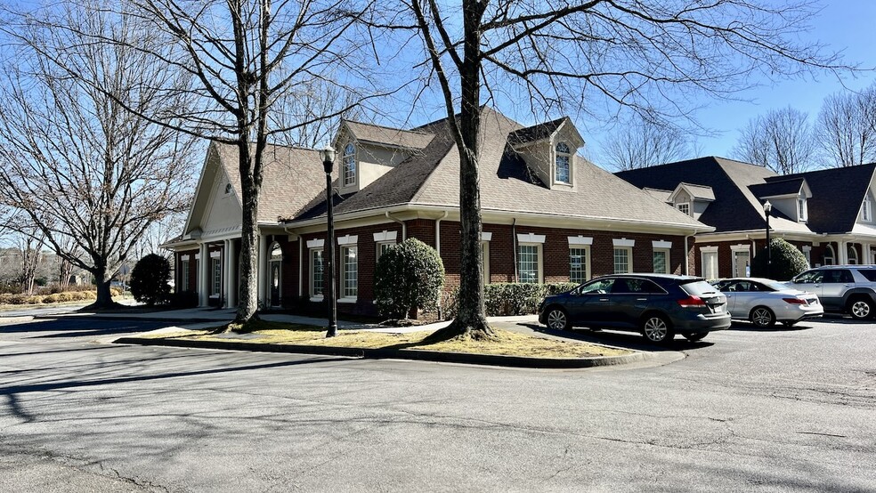 11381 Southbridge Pky, Alpharetta, GA à louer - Photo de l’immeuble – Image 2 sur 29