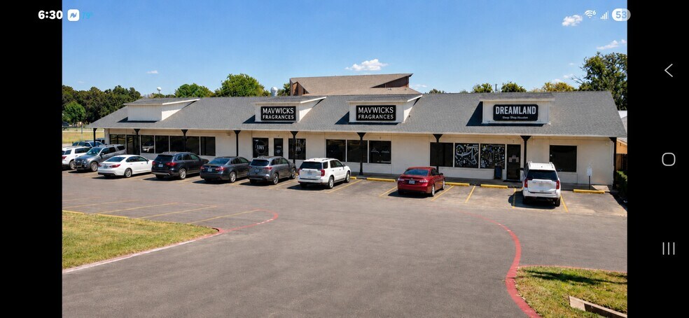520 N Broadway St, Joshua, TX à louer - Photo de l’immeuble – Image 1 sur 7