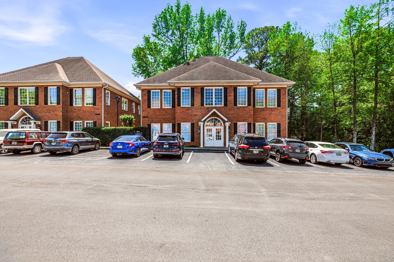 501 Johnson Ferry Rd, Marietta, GA 30068 - Lot 400 -  - Photo intérieure - Image 1 of 30