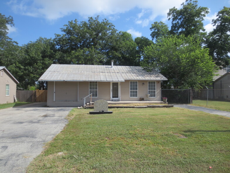 127 Seale Rd, San Antonio, TX à vendre - Photo principale – Image 1 sur 8