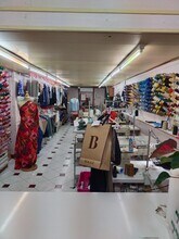 Local commercial dans Barcelone, Barcelona à louer Photo intérieure– Image 1 sur 7