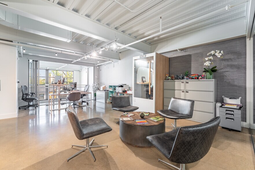 224 SE 2nd St, Bentonville, AR à louer - Photo intérieure – Image 3 sur 9