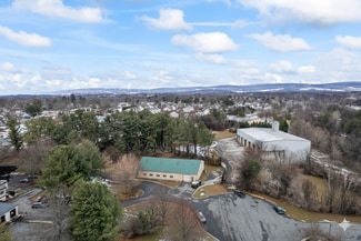 Plus de détails pour 105 E Cornwell Ln, Purcellville, VA - Industriel/Logistique à vendre