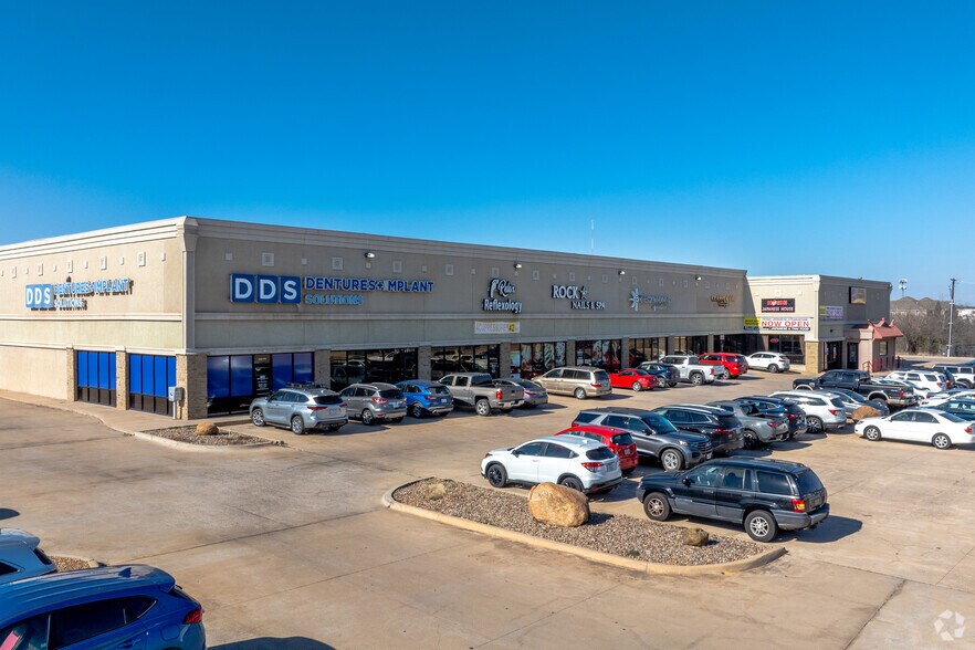 3916 Call Field Rd, Wichita Falls, TX à vendre - Photo de l’immeuble – Image 2 sur 8