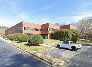 15 Brendan Way, Greenville, SC à louer Photo de l’immeuble– Image 1 sur 3