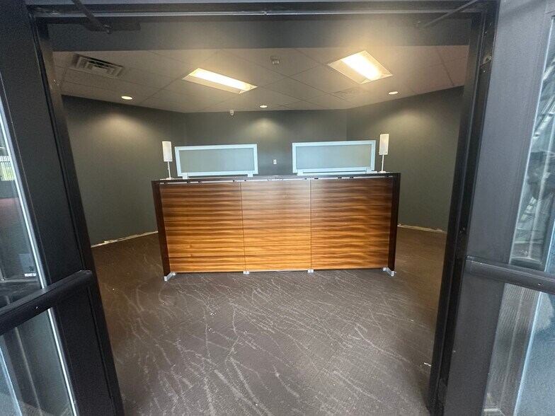 4725 Twin Rivers Rd, North Platte, NE à louer - Photo de l’immeuble – Image 3 sur 37