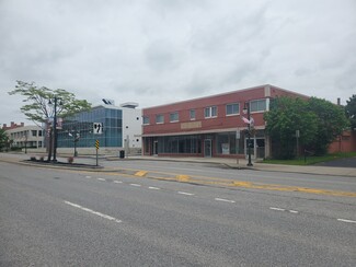 Plus de détails pour 215 E Main St, Batavia, NY - Local commercial à louer