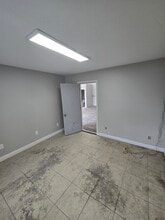 12515 Pennsylvania Ave, Savage, MN à louer Photo intérieure– Image 2 sur 4